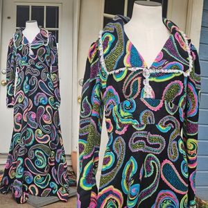 1960s psychodelic paisley colorful dress